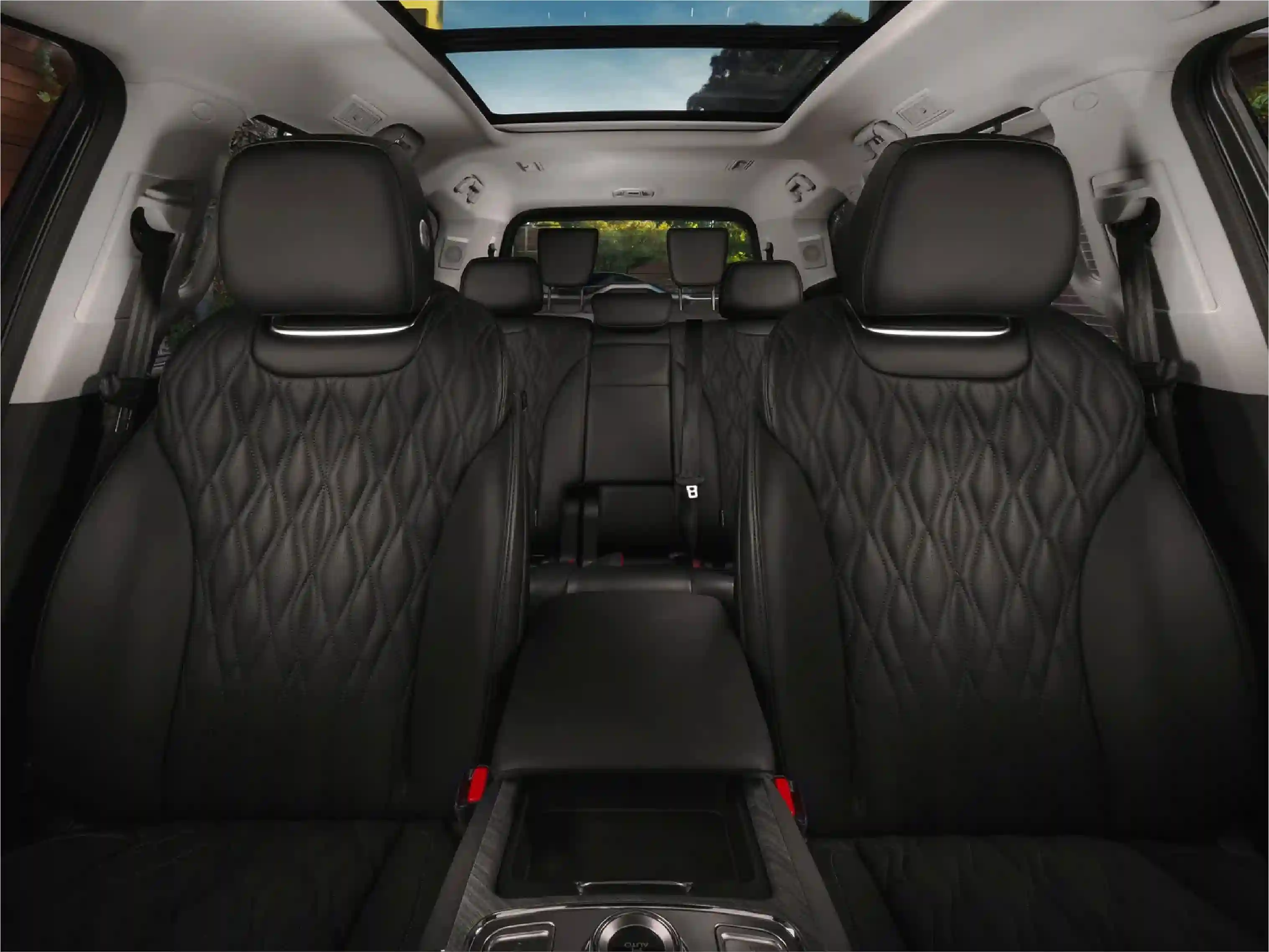 Tank 500 HEV Interior